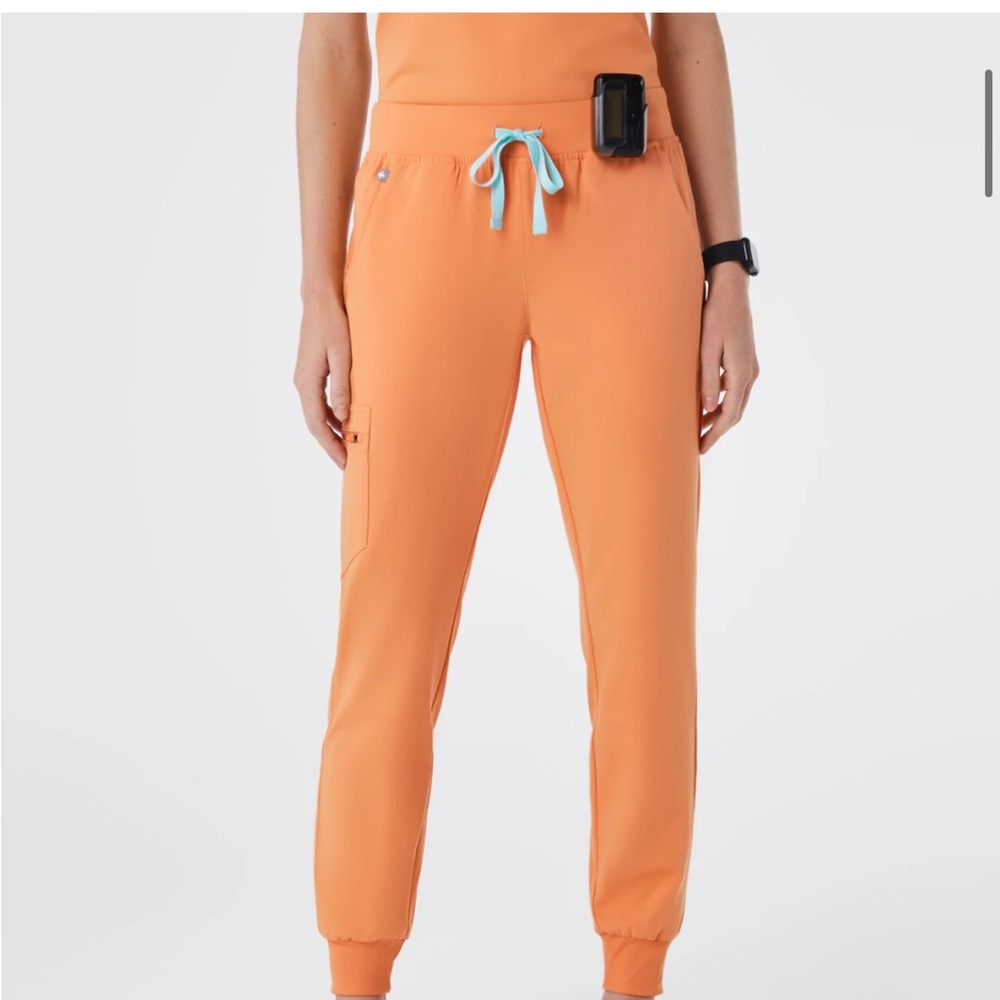 Figs Zamora jogger scrubs